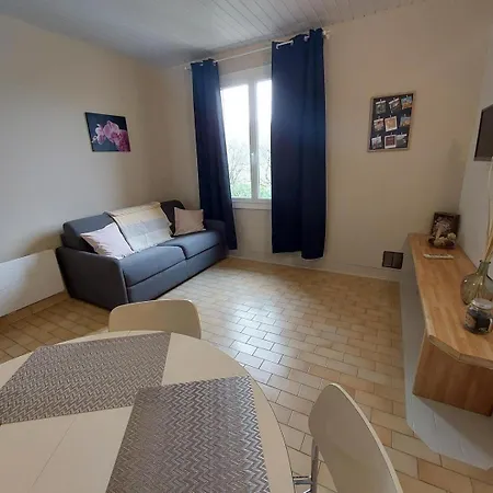 Locations Les Courreges 3*